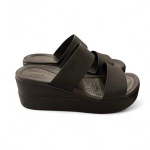 Crocs Brooklyn Wedges Slides Size 8 Black